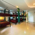 Samui Backpacker Hotel